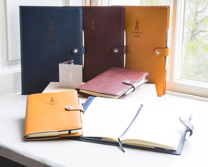 CarveOn Leather A4 Notebook + Pen Brown - Image 4