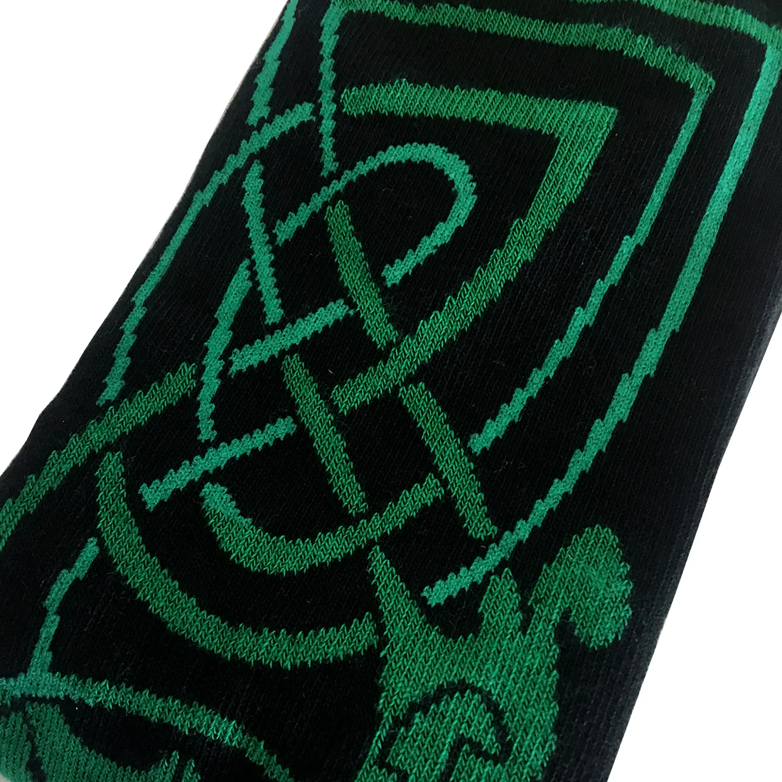 Book of Kells Celtic Men's Sock Black & Green - Image 3