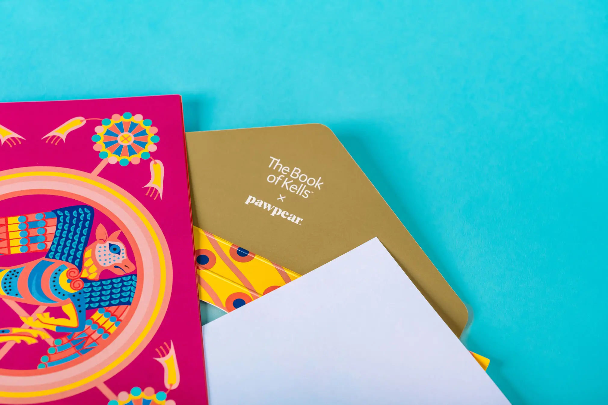 Book of Kells X Pawpear – Winged Creatures Writing Set - Image 8