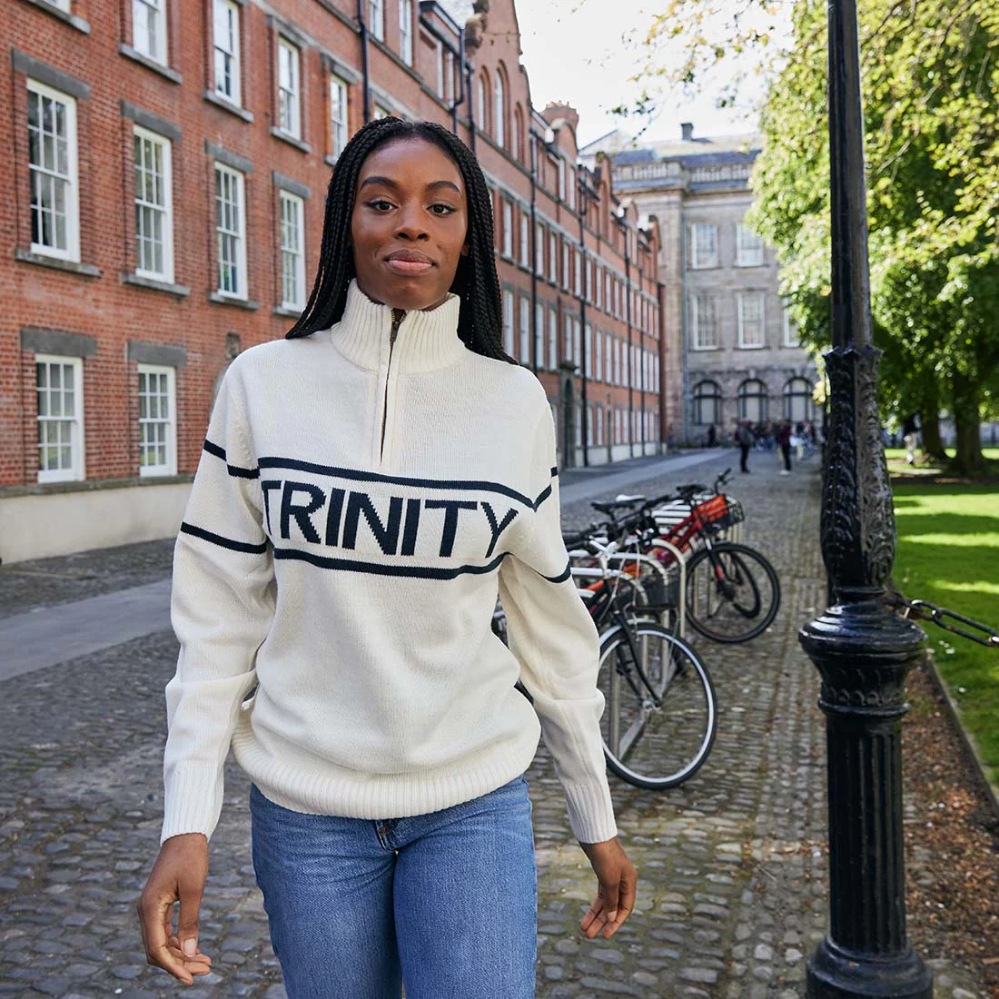 Trinity Jacquard Knitted 1/4 Zip - Cream & Navy - Image 3