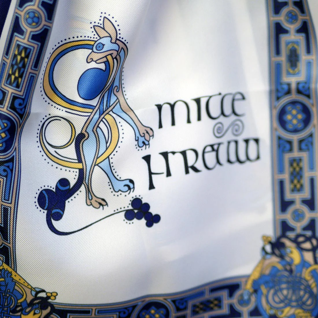 Book of Kells Long Signature Scarf Navy/Blue/Beige - Image 3