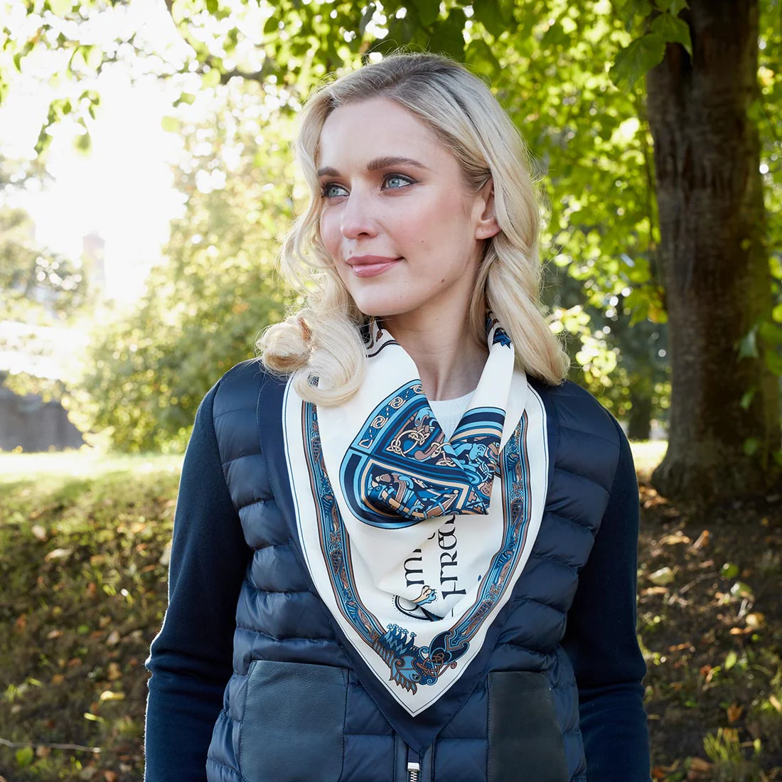 Book of Kells Square Signature Scarf Navy/Blue/Beige - Image 4