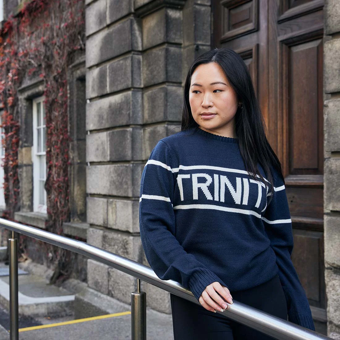 Trinity College Dublin Knitted Jumper Navy & Natural - Image 8